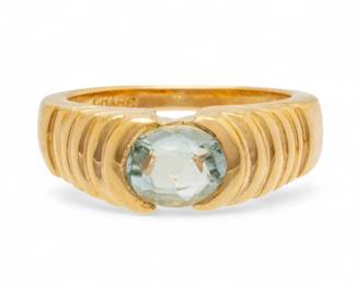 Lot 38 | 14k Yellow Gold And 1.10ct Aquamarine Ring 5.5
