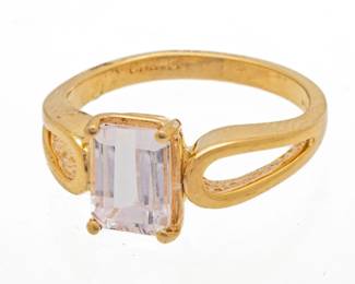 Lot 39 | 14k Yellow Gold And 1.75ct Kunzite Ring 7