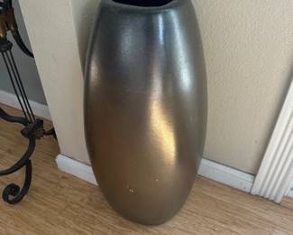 Decorative vases