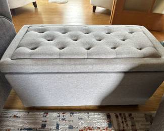 Storage ottoman