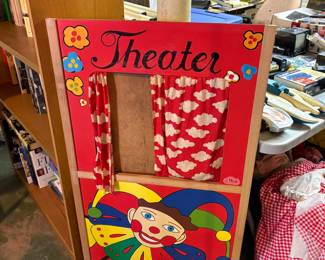 Puppet theater