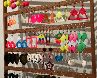 Deadstock 80s earrings