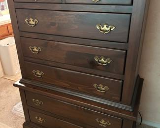 Ethen Allen 6 drawer chest