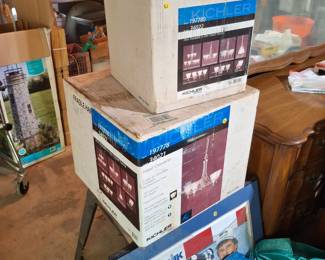 Bring packing material, boxes and bags