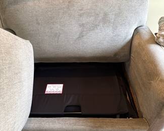 Oversized sleeper Chaise Arm chair