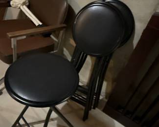 Foldable stools