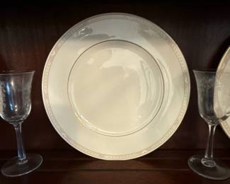 Royal Daulton Cassandra China Dinner Plate