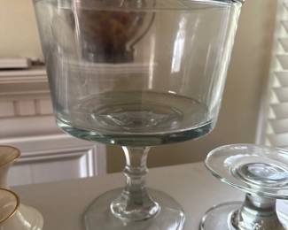 Lidded Glass Trifle bowl