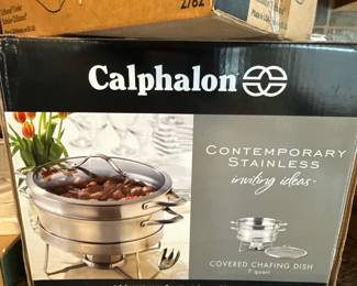 Calphalon Covered Chafing Dish