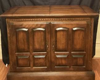 Ethan Allen Server Buffet