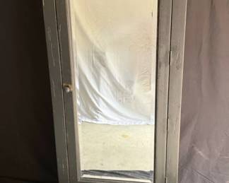 Broyhill Cabinet With Mirror