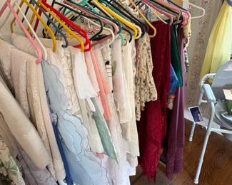 Curtains & Window Treatments 