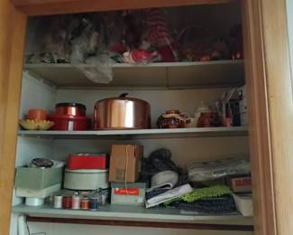 Closet p