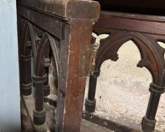 Gate to alter