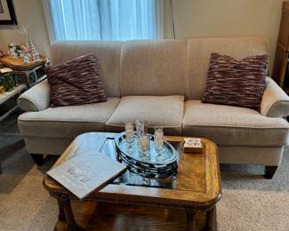 Couch is like new