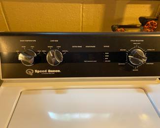 Speed Queen 3.2 Cu. Ft. White Top Load 6 cycle Washing Machine