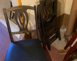 Vintage Game Card Table with 2 black seat Chairs