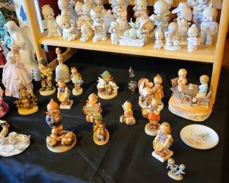 Hummel Goebel figurine