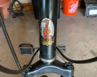 Raleigh SC30 Mountain Bicycle