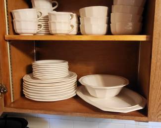 Pfaltzgraff Dinnerware 41 piece