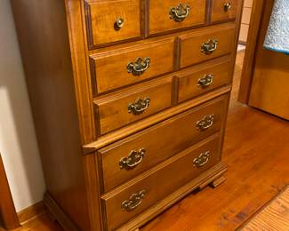Tell City Maple Chest Dresser (Young Republic)