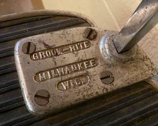 Groom-Rite Dog Grooming Table