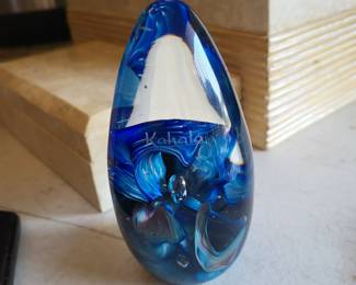 Paper weight - Kahala Glass