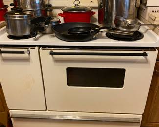GE Electric Stove