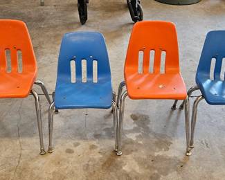 Kid chairs