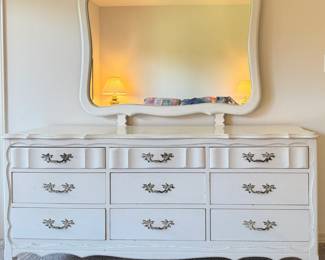 Country French style long dresser w/mirror