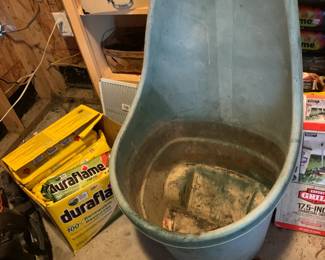 #61 Plastic Yard Cart $20.00