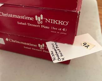 #92 Nikko Christmastime Set of 4 Salad Plates - Made in Japan $20.00