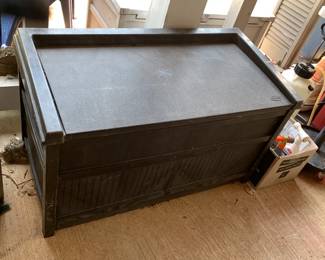 #56 Suncrest Outdoor Storage Chest (as is hinge) - 40x21x22 $30.00