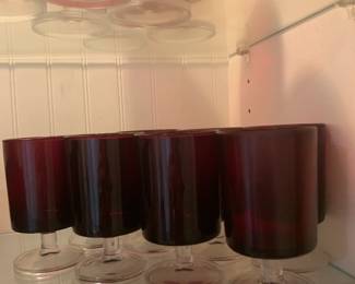 #80 MCM Vintage France Luminarc Arorco Cavalier Red 4" Set of 8 $22.00