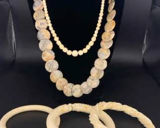 SH491vBeautifully Carved Jewelry