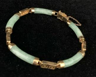 SH634VGold And Jade Bracelet