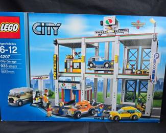 SH515VLego City 4207 NIB