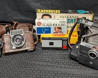 SH592Vintage Cameras With Accessories.