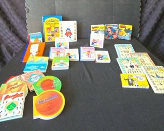 SH488World Of Childrens Books