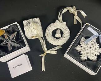 SH626Pandora Ornament Set