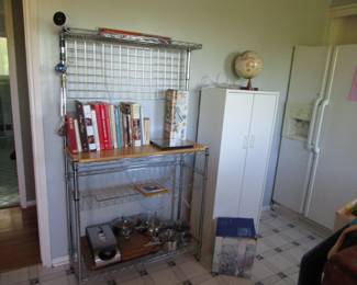 2 kitchens!