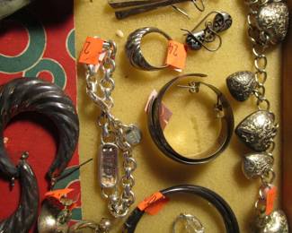 Jewelry case