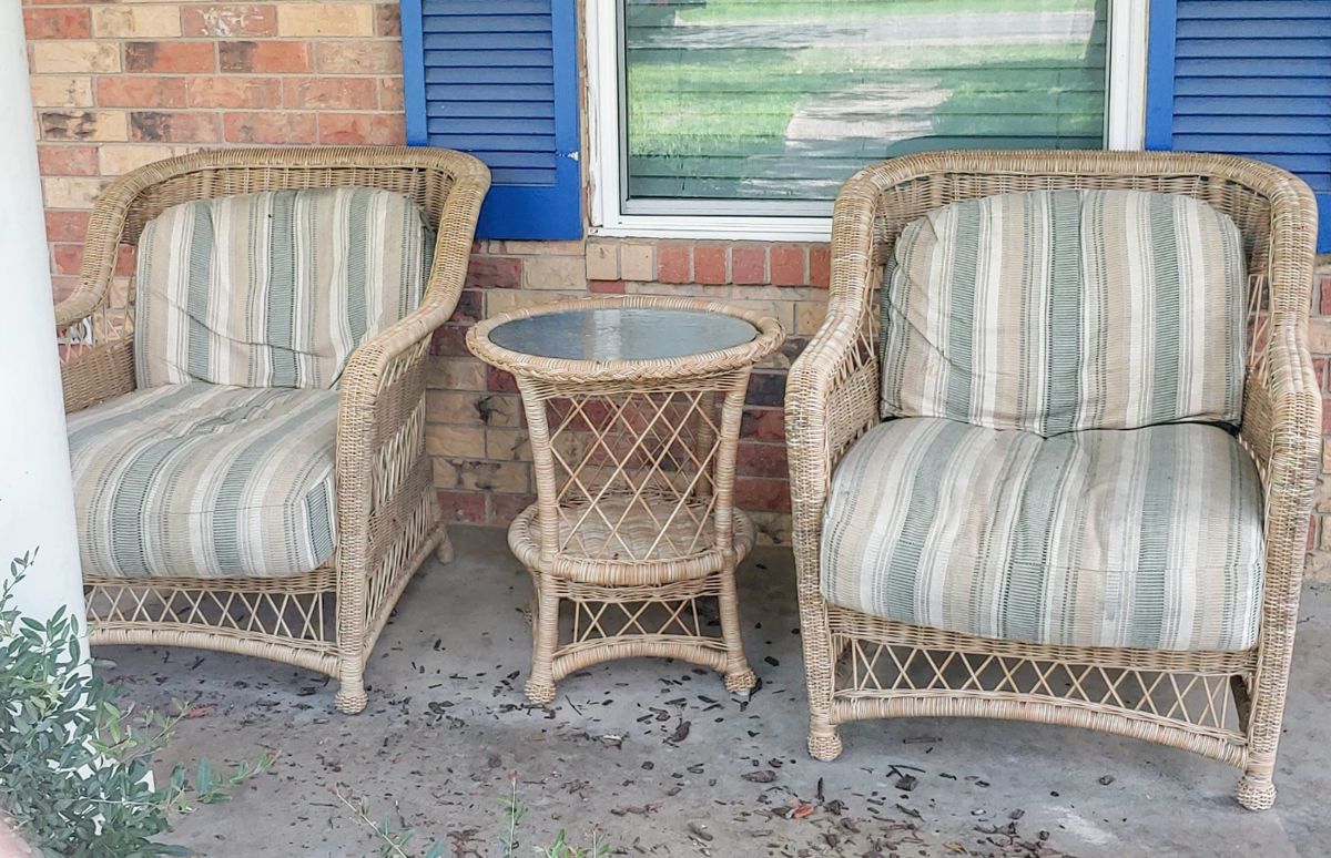 Wicker chair set with table and ottoman
