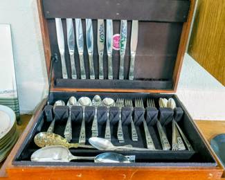"Coronation" silver plate set
