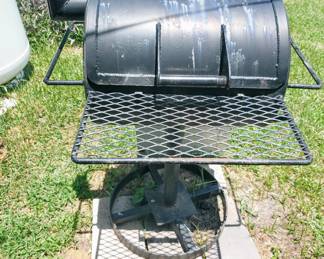 Custom drum smoker