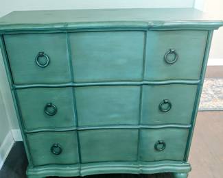 Green Antique 3 Drawer Chest