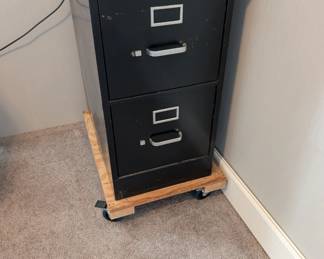 Metal cabinet