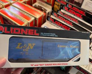 Lionel Model Trains