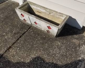 Concrete planter