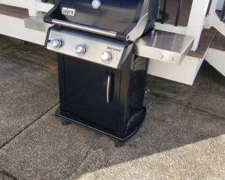 Weber Spirit grill with cover